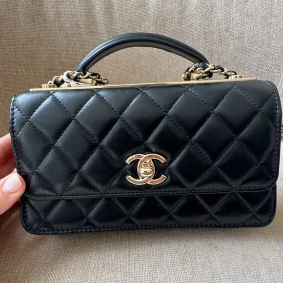 New in Box Chanel Black Mini Flap Handbag with Chain - Picture 2 of 11